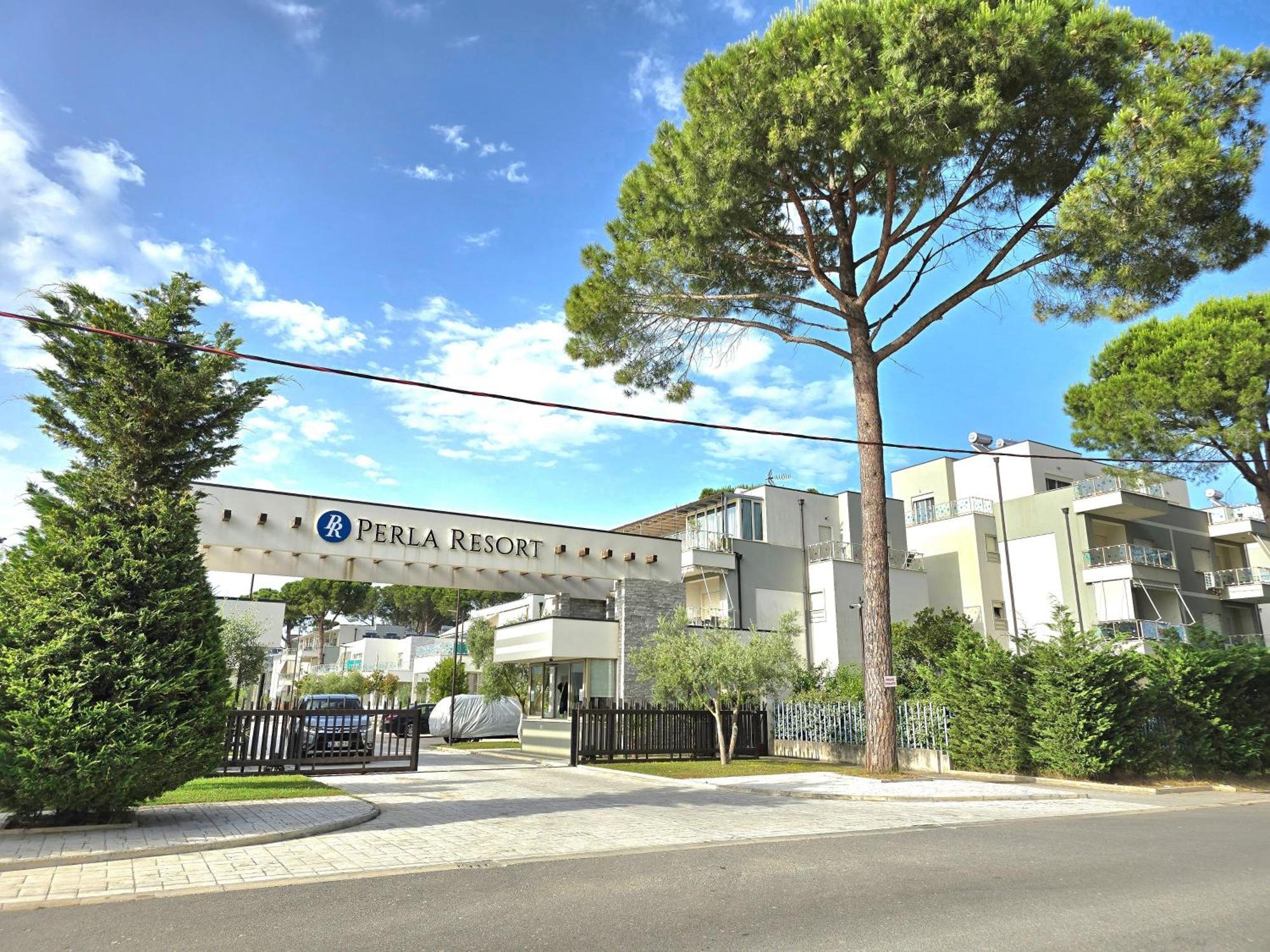 Modern At Perla Villa *