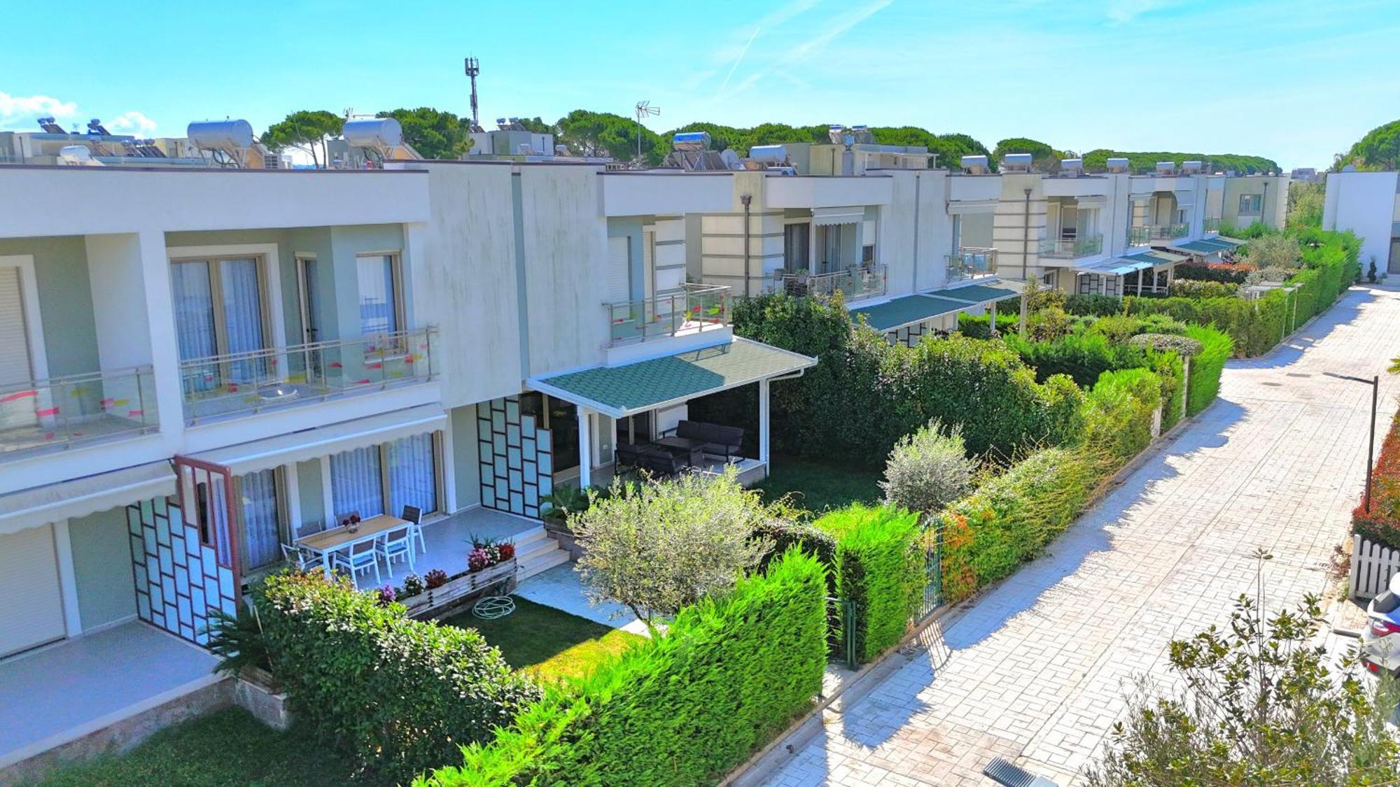 Modern At Perla Durres