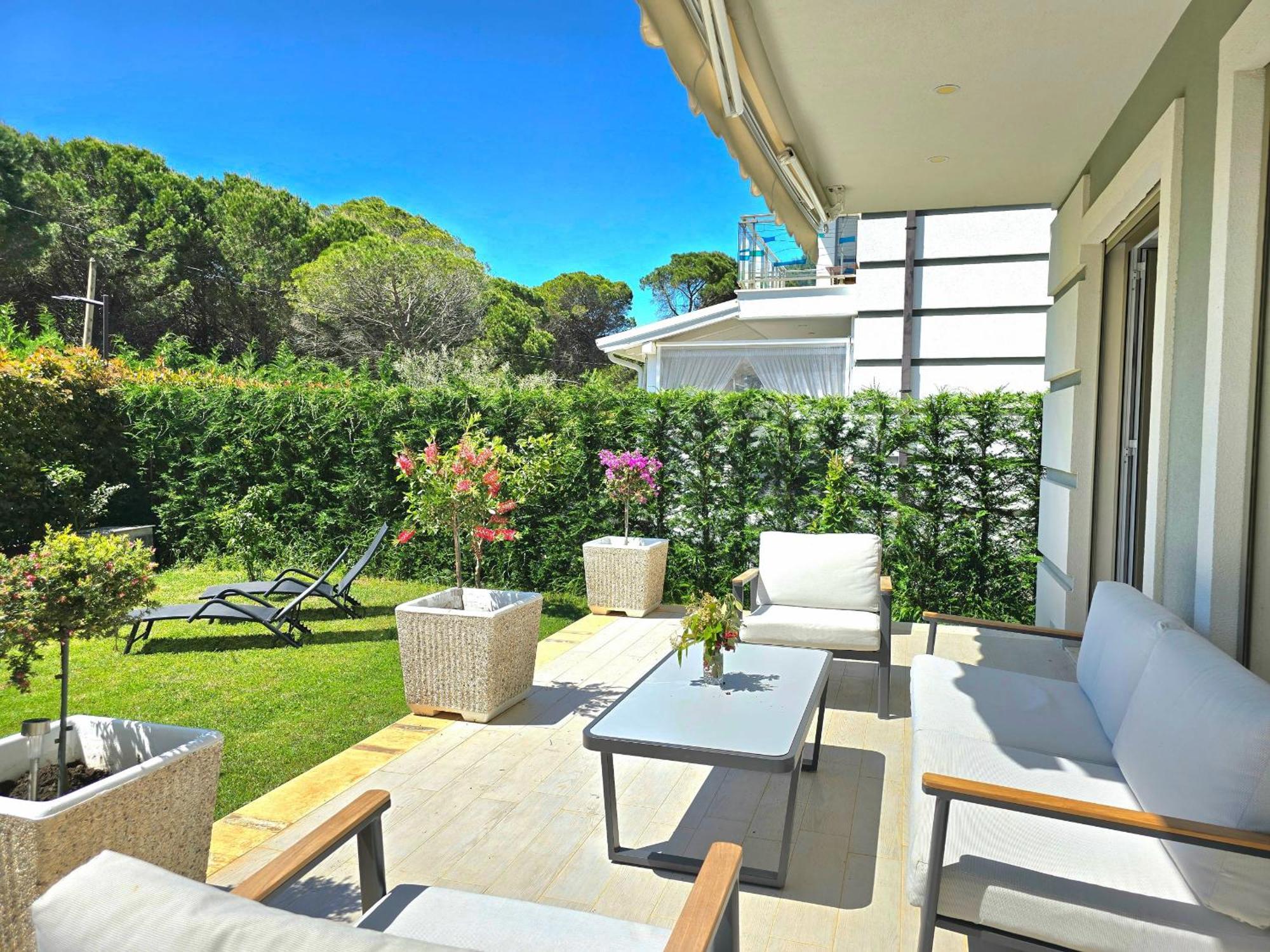 Modern At Perla Villa Durrës
