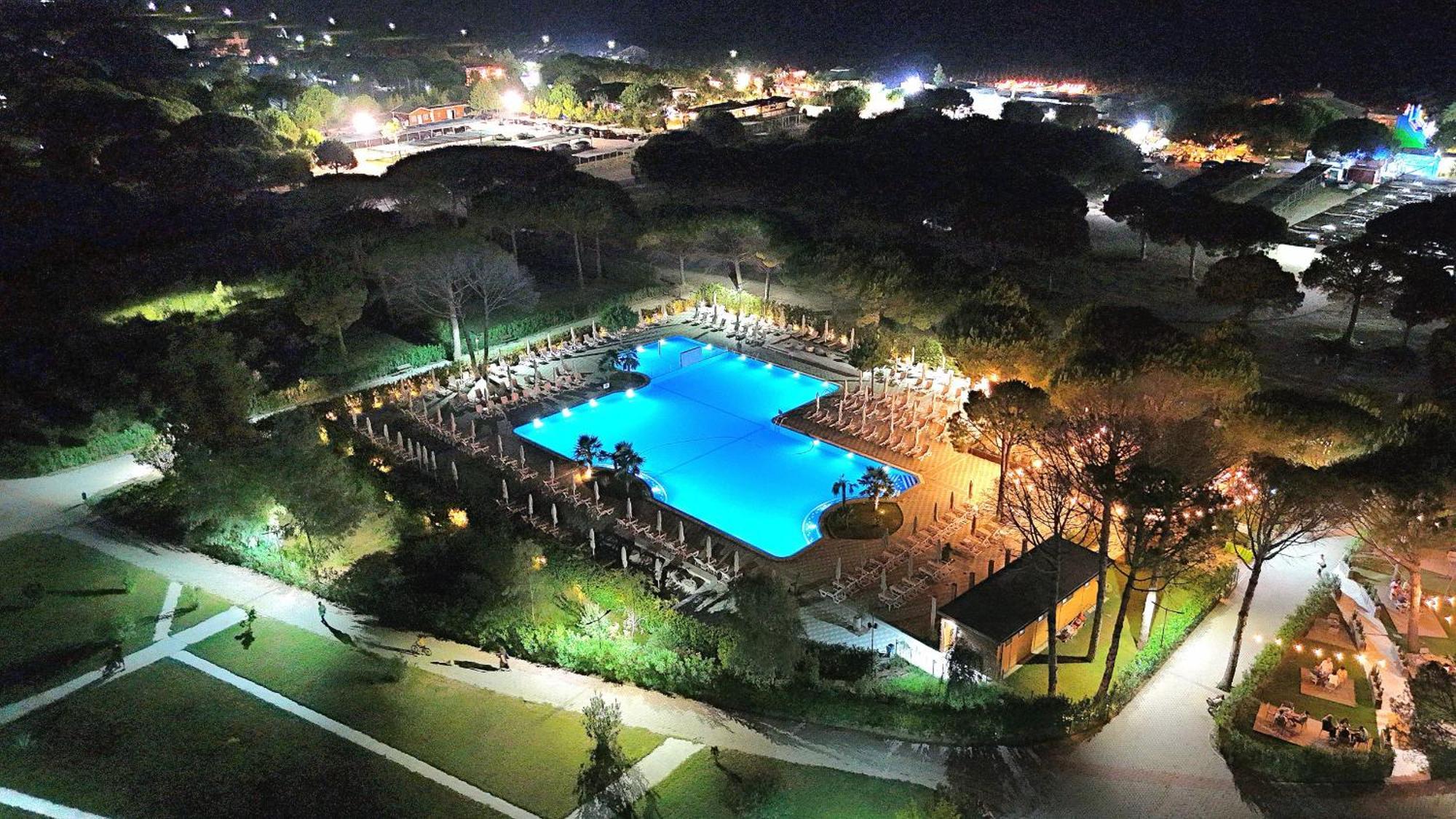 Villa Modern At Perla Durres