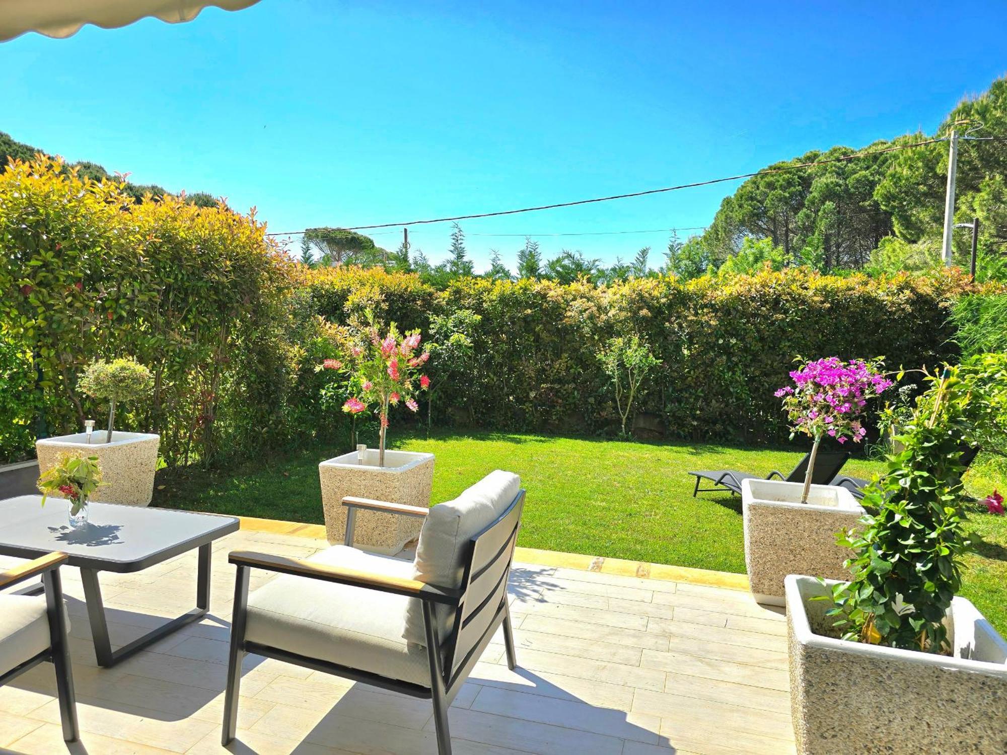 Modern At Perla Villa Durres
