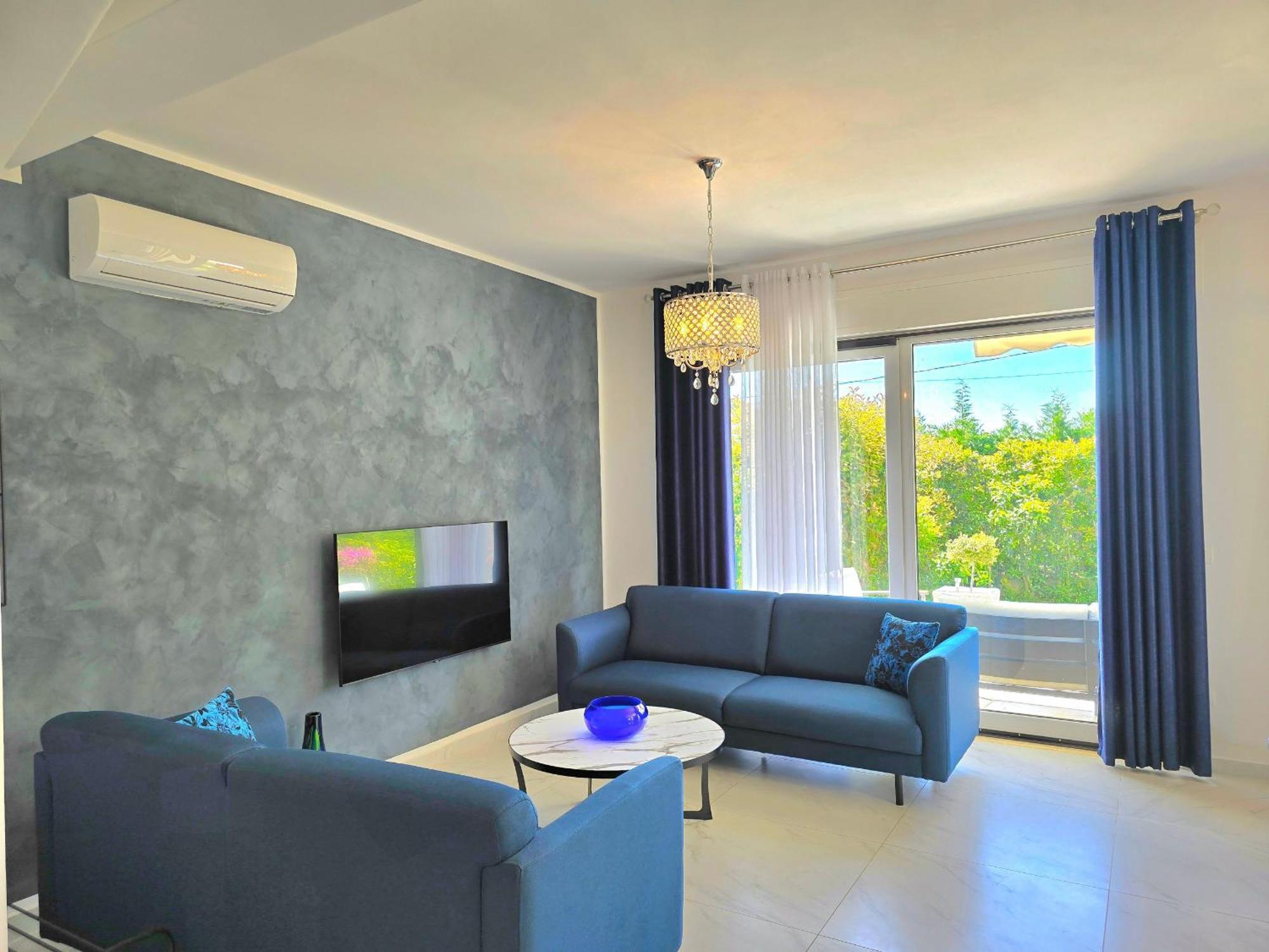 Modern At Perla * Durrës