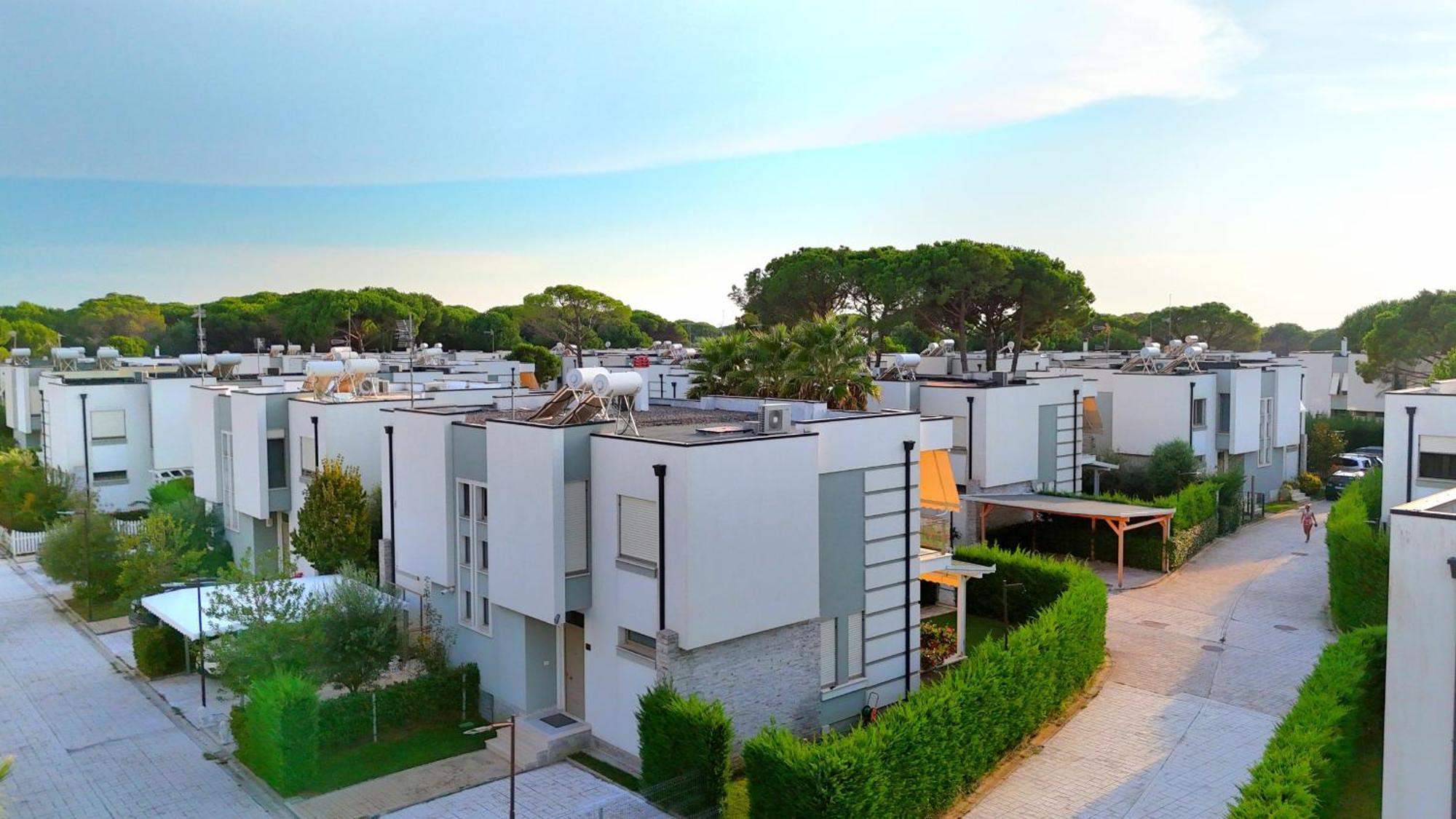 Modern At Perla Durres