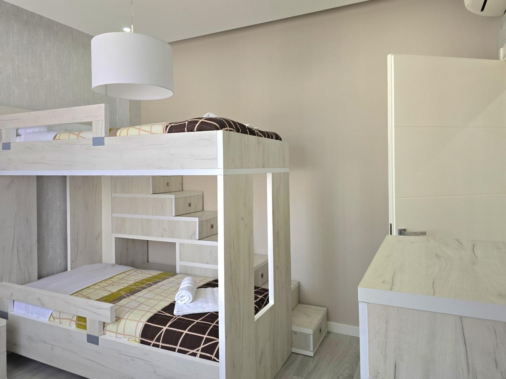 Villa Modern At Perla